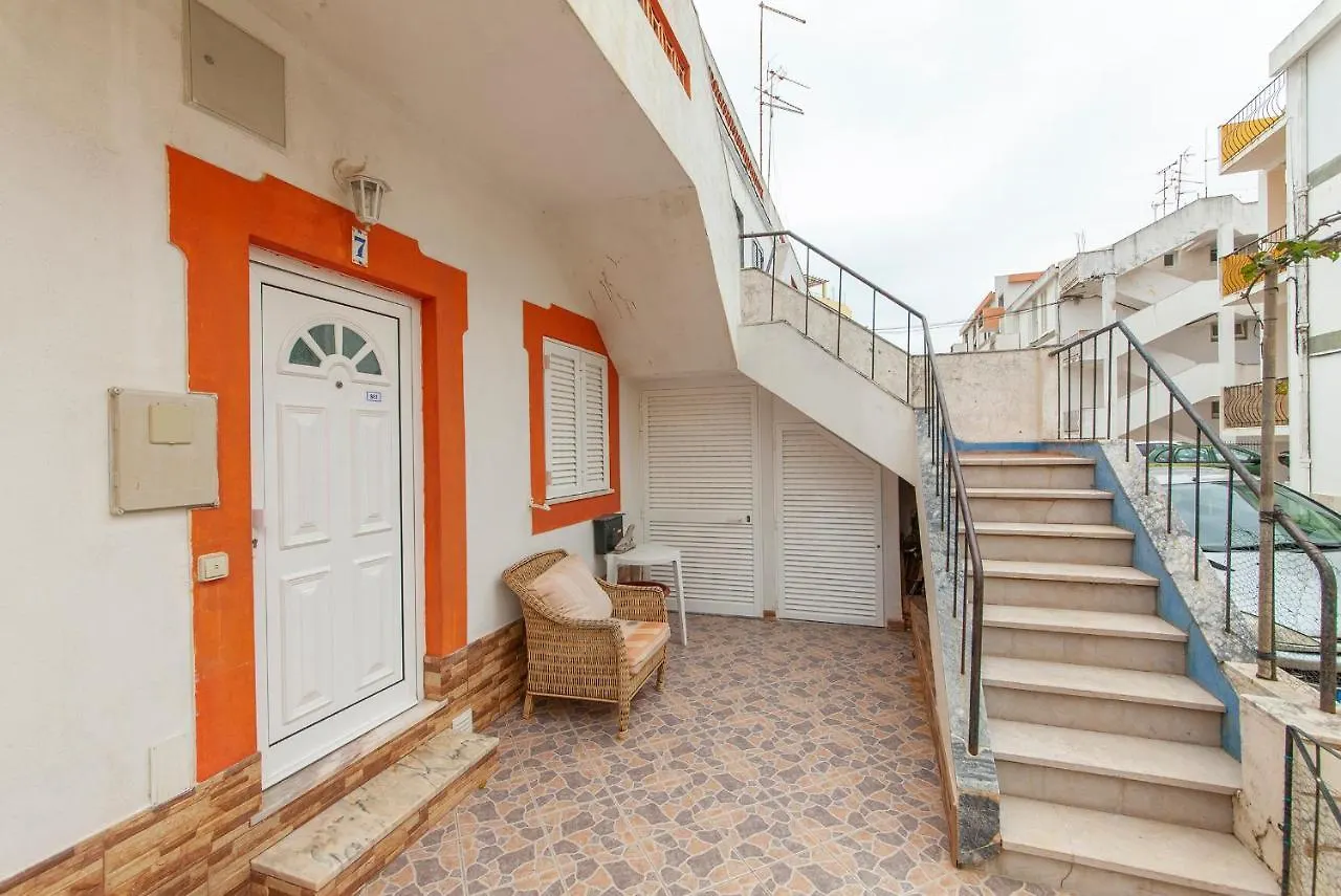 B83 - Alleway Gem In Lagos Apartman