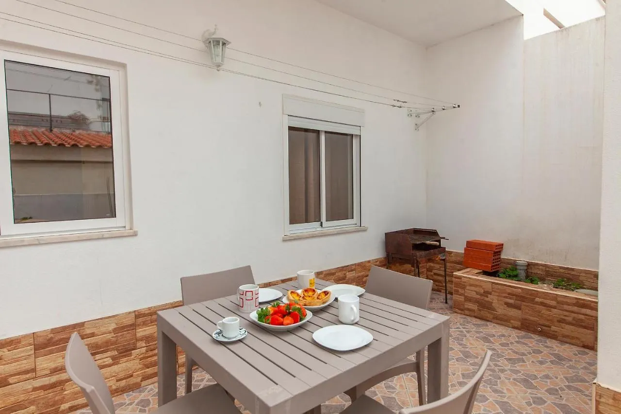 B83 - Alleway Gem In Lagos Apartman